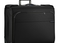 REVIEW: Briggs & Riley Rolling Deluxe Wheeled Garment Bag